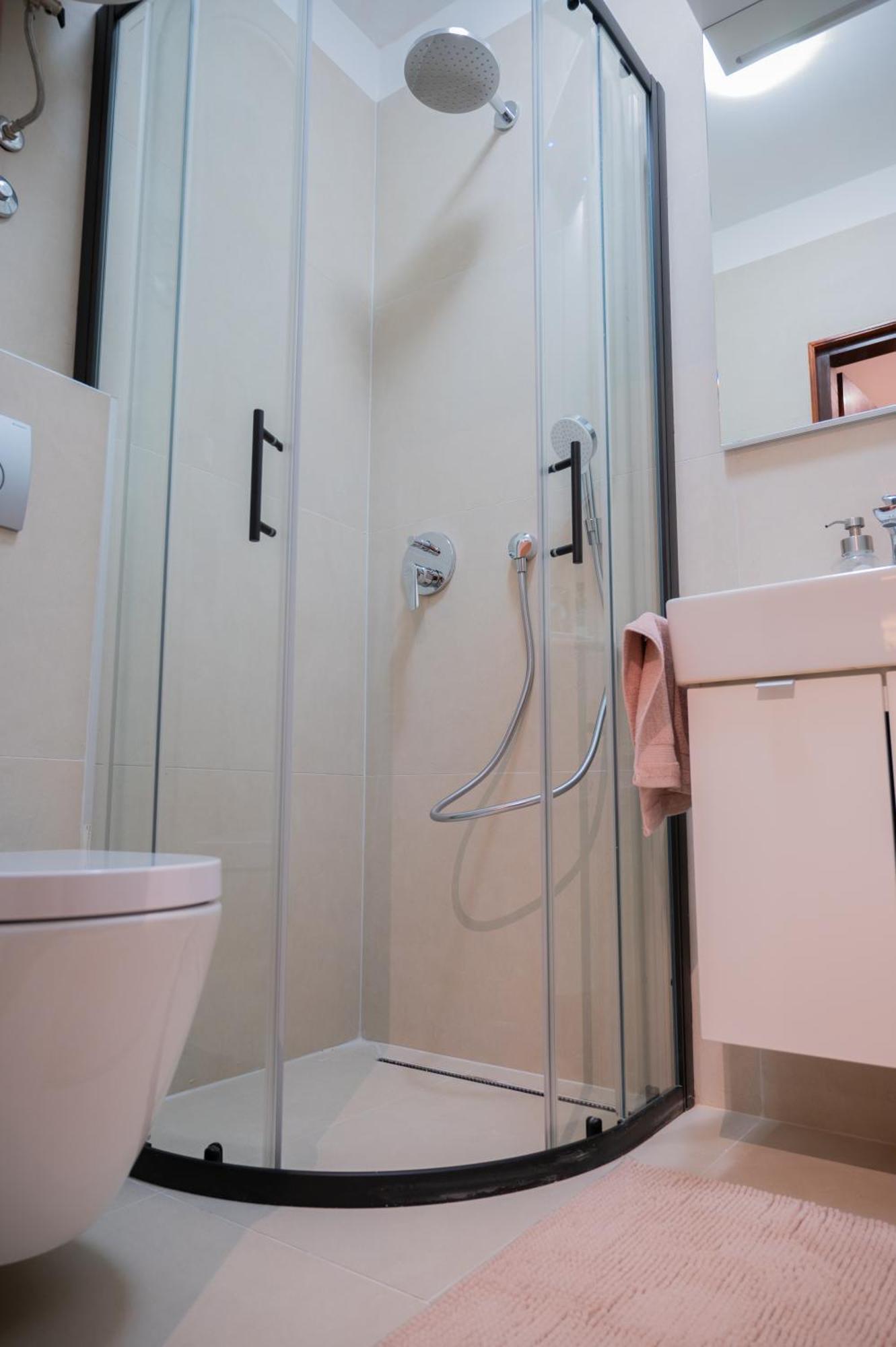 Apartman Rose-2025 Renovated Garden View 波雷奇 外观 照片
